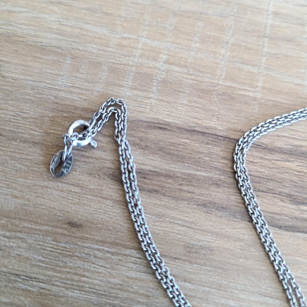 Sterling silver pendant on chain with red stone. - Picture 5 of 5